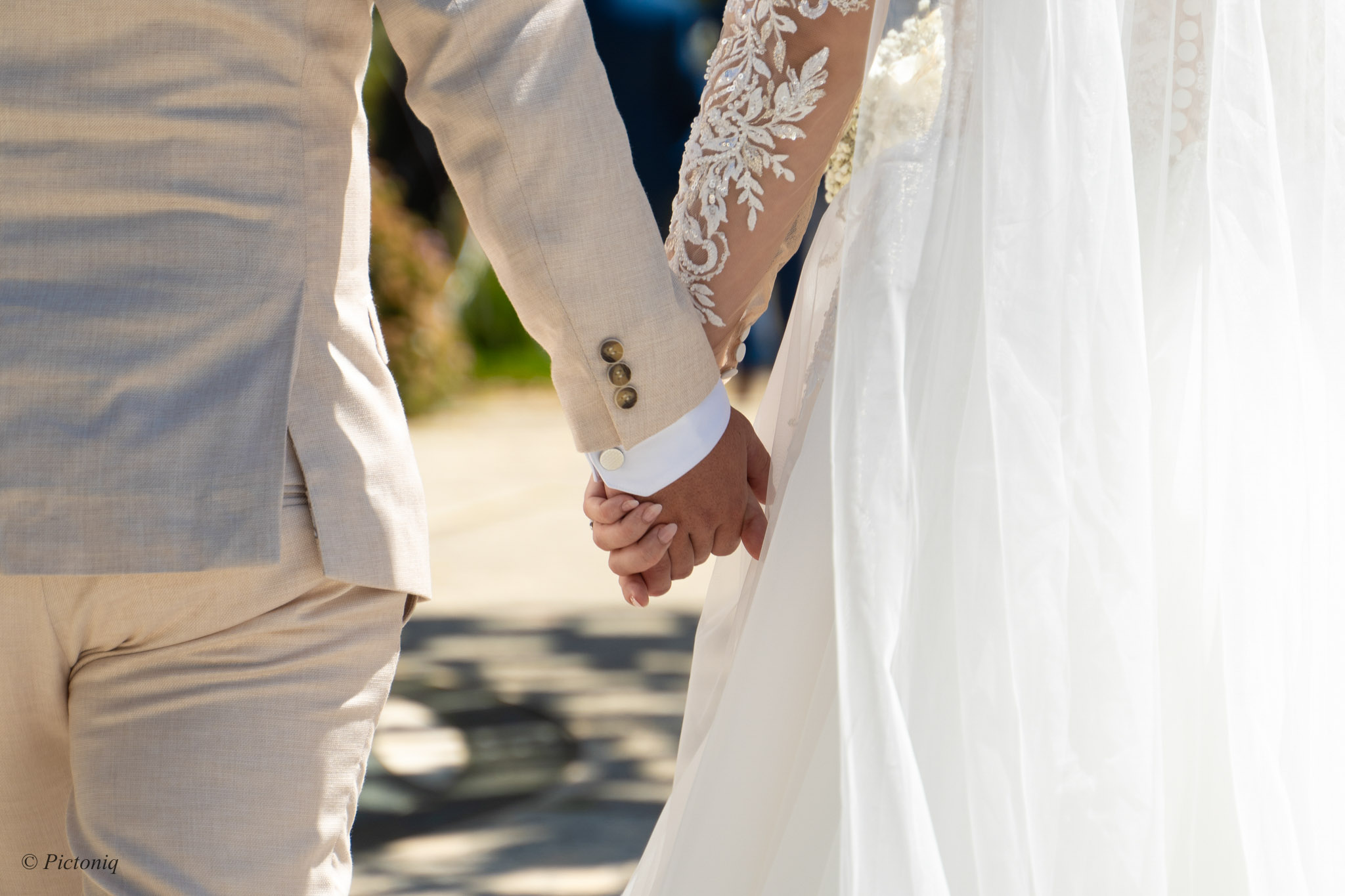 Engagement Photographer Perth: Capturing Your Love Story Naturally 1 Maternity Shoot hyde park Pictoniq 1901