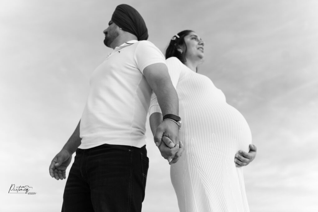 Maternity shoot at Trigg Beach, golden hour